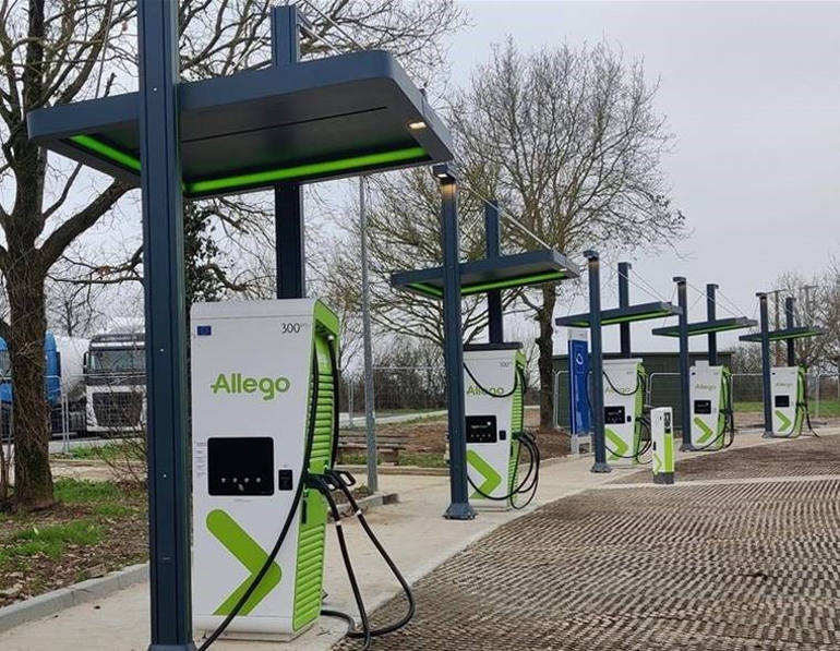 Motorway operator installs EV chargers Fleet EV News