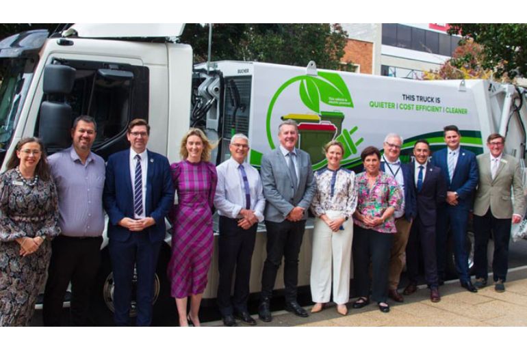 Toowoomba Region Councillors with Volvo electric waste truck