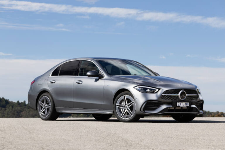low and zero emission luxury cars