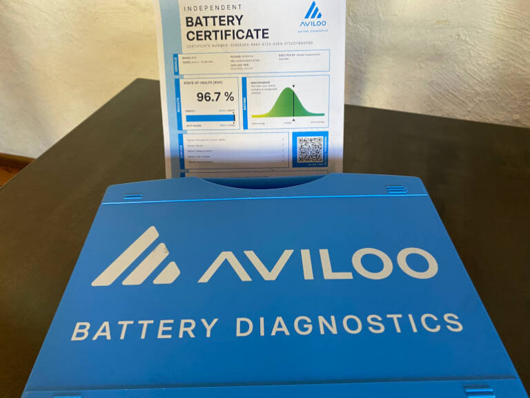 mobile battery testing by VAA