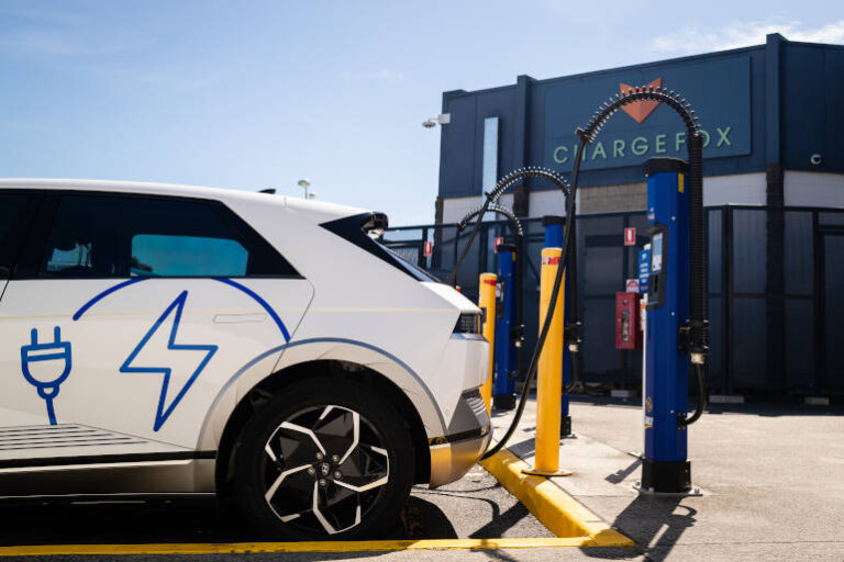 Smarter Charging Opens the Door for Fleet EVs