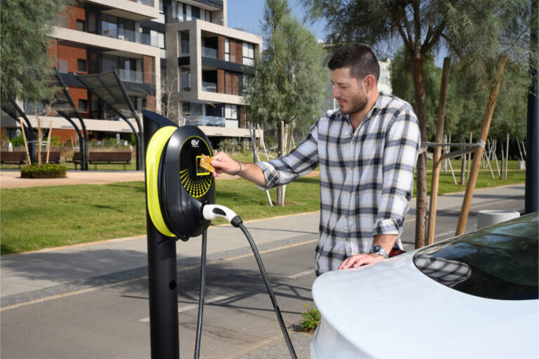 Nayax Brings Unified EV Charging Payments to All Energy 2025