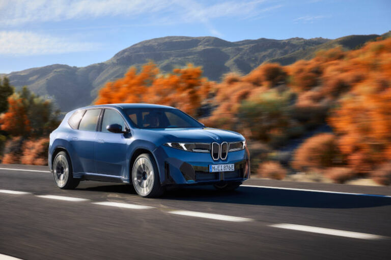 BMW iX3 Ushers in Next Generation of Electric SUVs for Australia