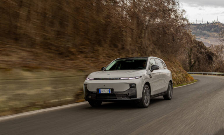 Leapmotor Challenges Conventional Hybrids
