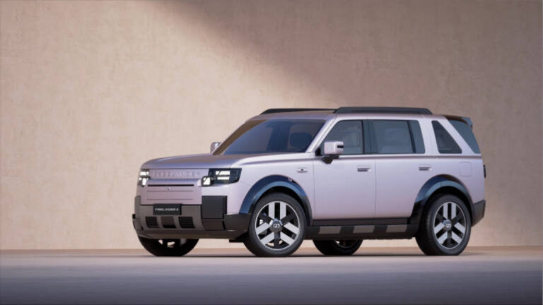 FREELANDER Takes on the Luxury SUV Market